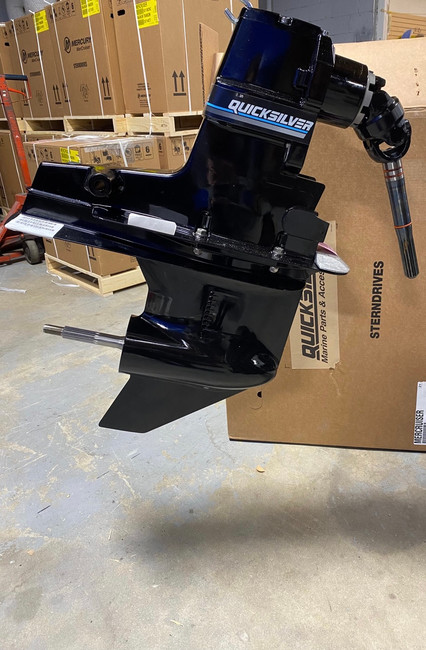 OEM Quicksilver MerCruiser Alpha 1 Gen 2 Outdrive 1.62 Standard Rotation 5-51100009P OEM Quicksilver MerCruiser Alpha 1 Gen 2 Outdrive 1.62 Standard Rotation 5-51100009P