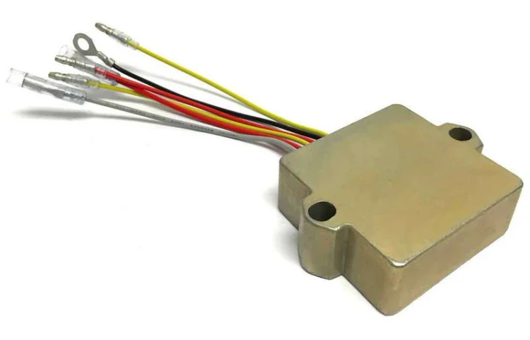 Sierra Mercury Marine Outboard Voltage Regulator 18-5743 18-5743-1 Sierra Mercury Marine Outboard Voltage Regulator 18-5743 18-5743-1
