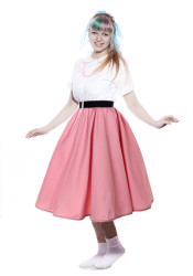 Easy Ways to Accessorize a 50s Style Poodle Skirt or Circle Skirt