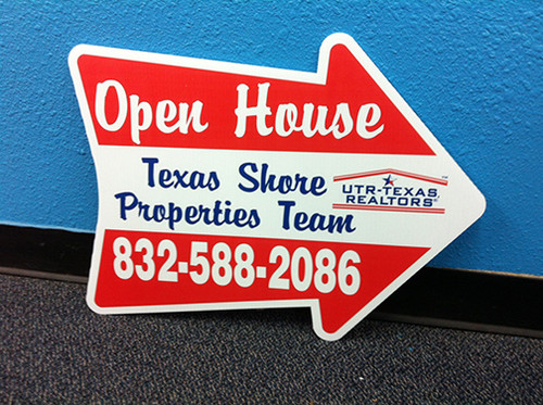 Open House Arrow Sign - Texas Shore