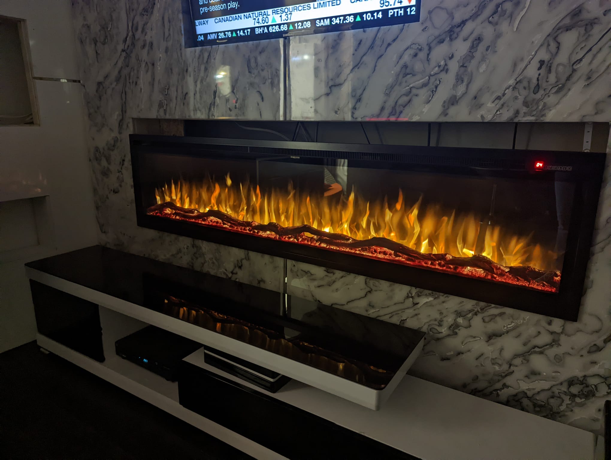 72 Panoramic 3 in one Full View Fireplace - Bright Or -IF 72LV