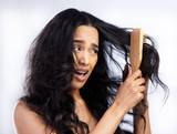 3 Mistakes That Are Making Your Hair More Frizzy