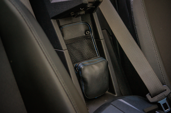 Show Chrome H44-3BLUE Center Console Kaliber Organizer - Black with Blue