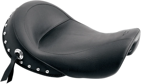 Mustang 76106 Seat Solo Stud 06-17 Fxd