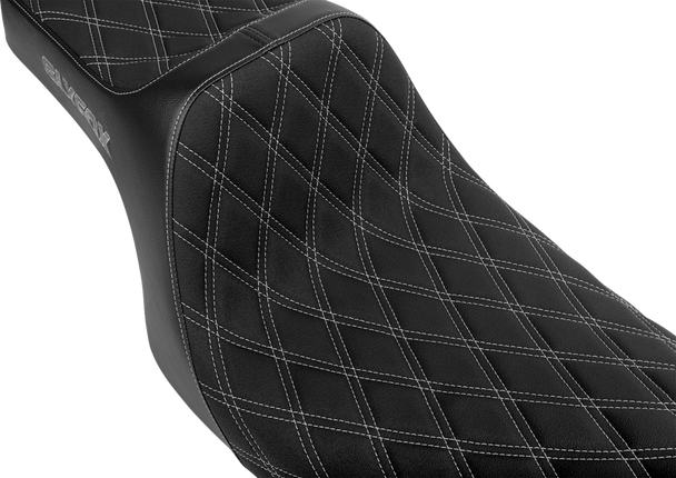 Slyfox 4704D-SlyFox High Noon Seat - Silver Logo - Silver Stitch - FLH/FLT 23-25