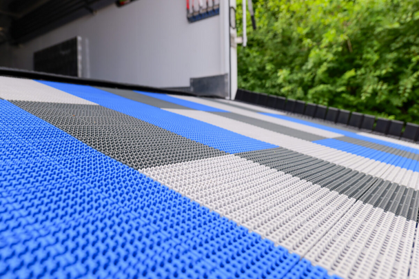 Caliber 13613-4 ProTech Xt Flooring - Blue - 24 Piece