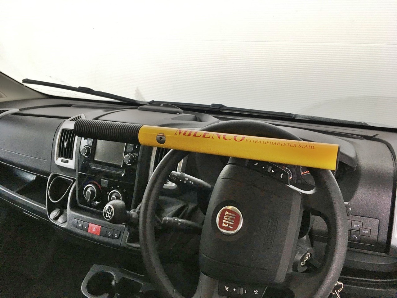 milenco commercial steering wheel lock