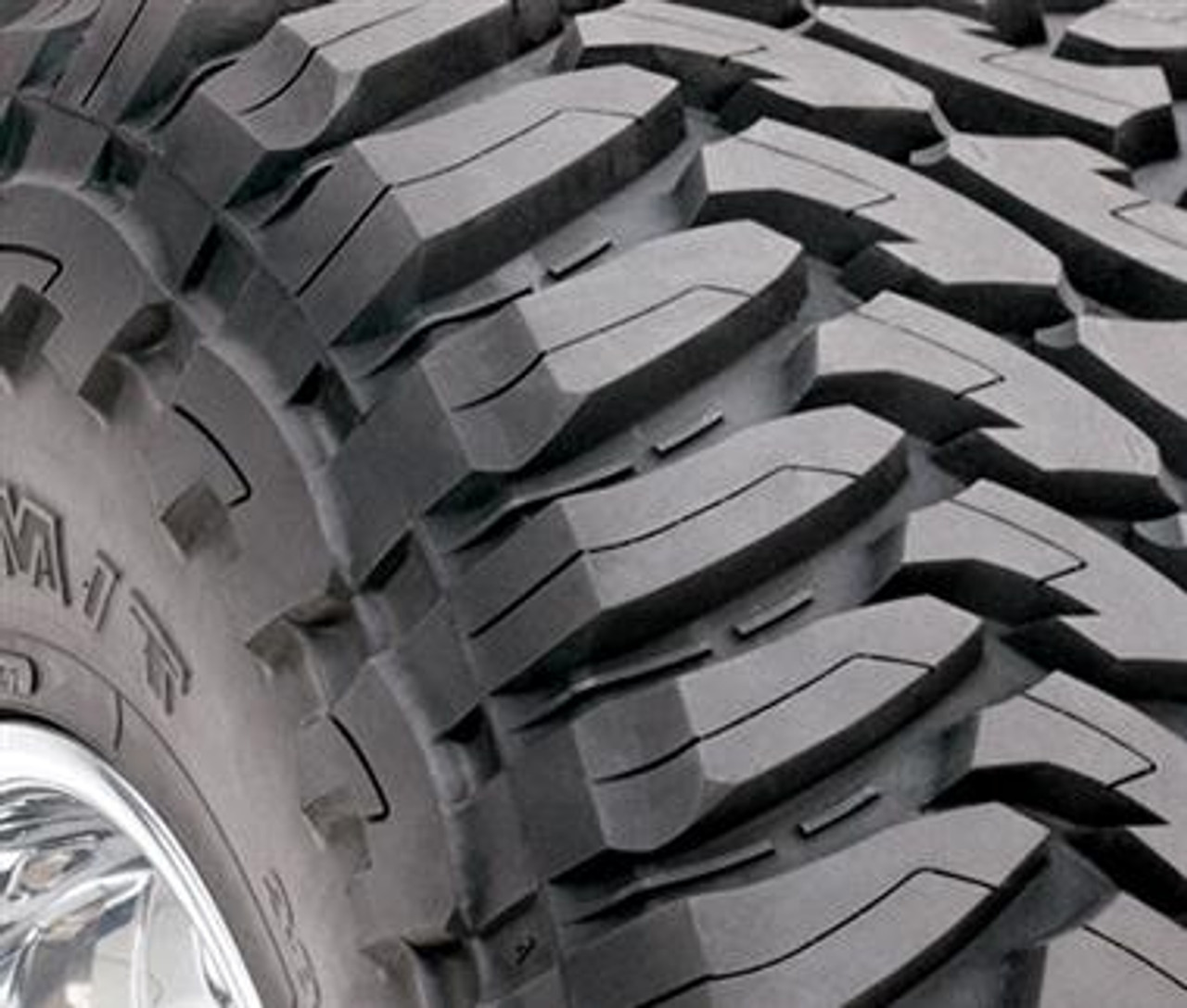 Toyo Open Country M/T Tire | 40x15.50R22