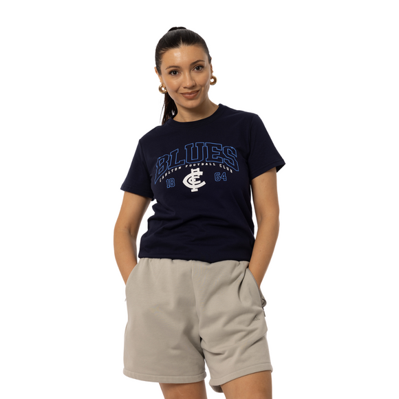 Front view of the Carlton Womens Core Graphic Tee by NAR.