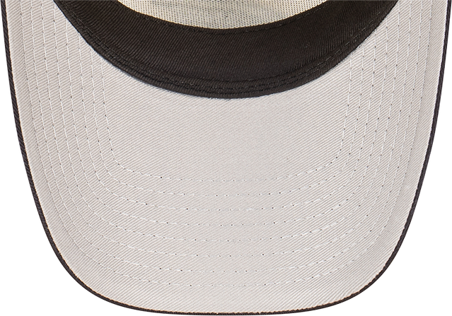 Close-up of the logo on the New Era 9Forty A-Frame Chrome 2-Tone cap.
