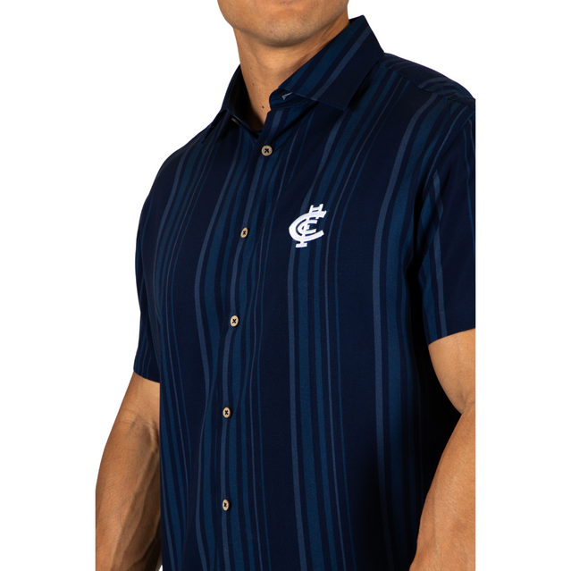 Close-up of the pattern on the Carlton Sorrento Party Shirt.