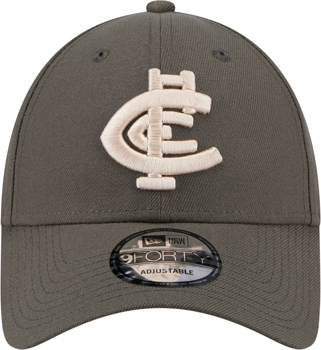 Front view of the 2025 Carlton New Era Dusty Charcoal 9Forty cap (Adult).