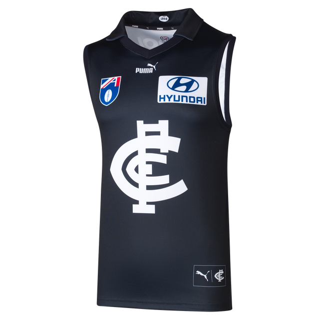 Front view of the 2024 Carlton PUMA Adult Heritage Guernsey.
