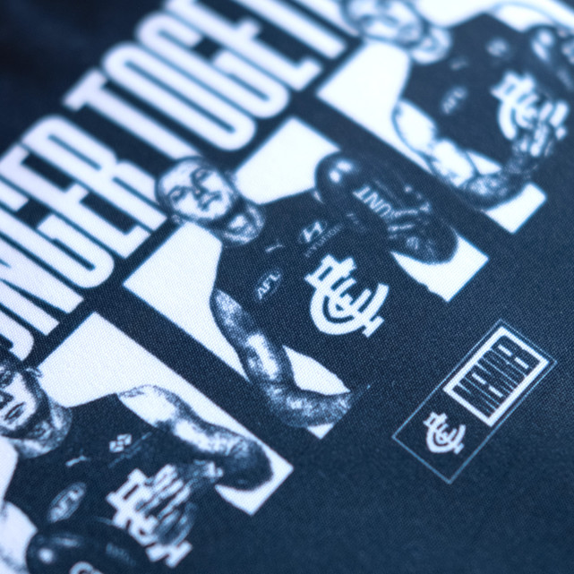 Angled view of the 2025 Carlton Member Lunch Cooler.