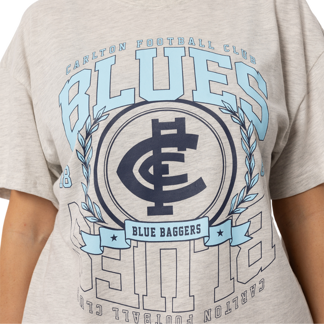 Side view of the Carlton Womens Scroll Oversize Tee.