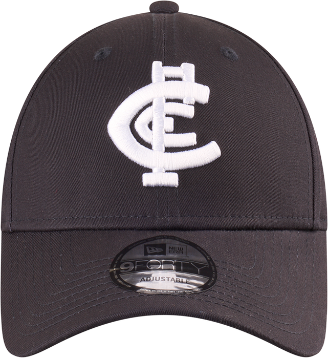 Front view of the 2025 Carlton New Era 9Forty Badged cap.