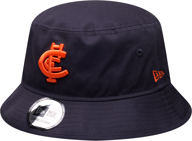 Three-quarter view of the 2025 New Era Carlton Respects Reversible Bucket Hat.