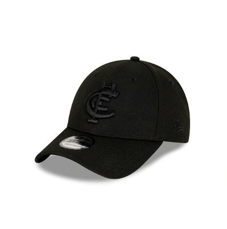 Front view of the Carlton New Era Black 9Forty Snapback cap.