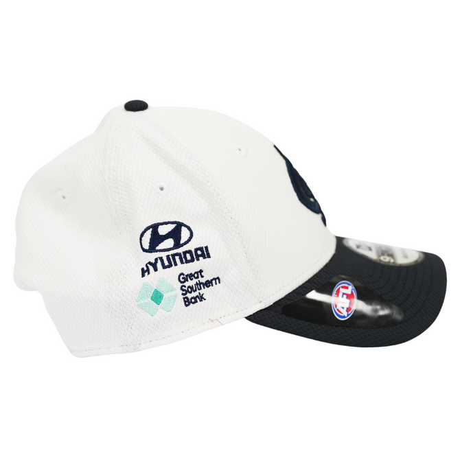 Side view of the Carlton New Era White Mesh 9Forty cap.