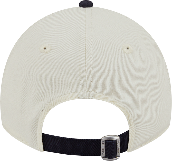 Carlton Two Tone Heritage Cap - Adult