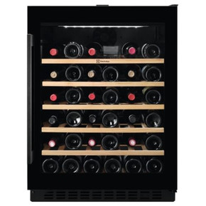 ELECTROLUX EWUS052B5B Cantinetta Vino SingleZone 52 Bottiglie Classe energetica G 6 Ripiani in legno Autoventilato 82cm Nero