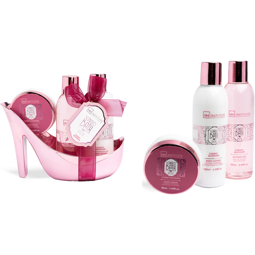 IDC INSTITUTE COFANETTO SCARPA ROSE CHERRY BLOSSOM SET BAGNO 3 PEZZI: BODY LOTION 180 ML - SHOWER GEL 180 ML - HAND CREAM 50 ML 