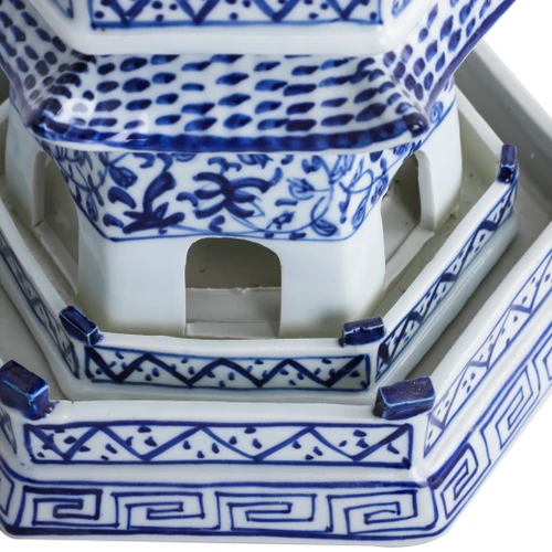 Blue And White Pagoda 5 Tier Twisted Vine Motif