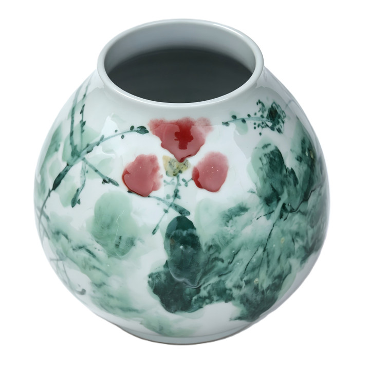 Porcelain Mandarin Pot Graceful Lotus Motif