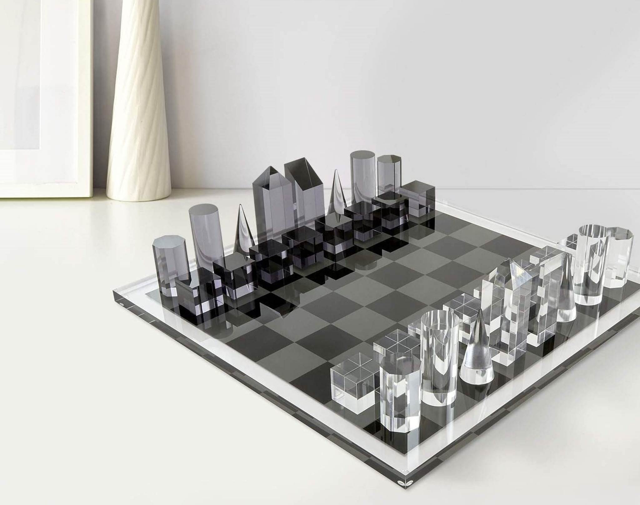 tizo luxury acrylic skyscraper black and white chess set luxury lucite