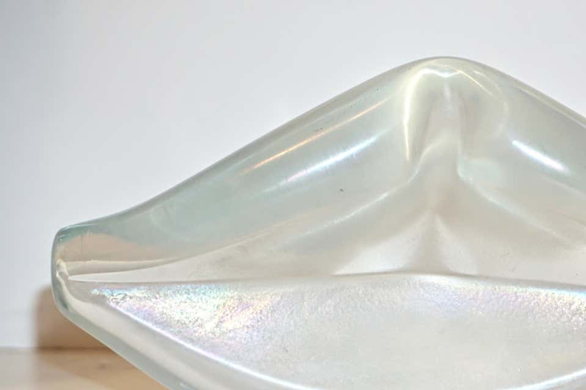 clear white murano glass lips pop art modern tabletop sculpture