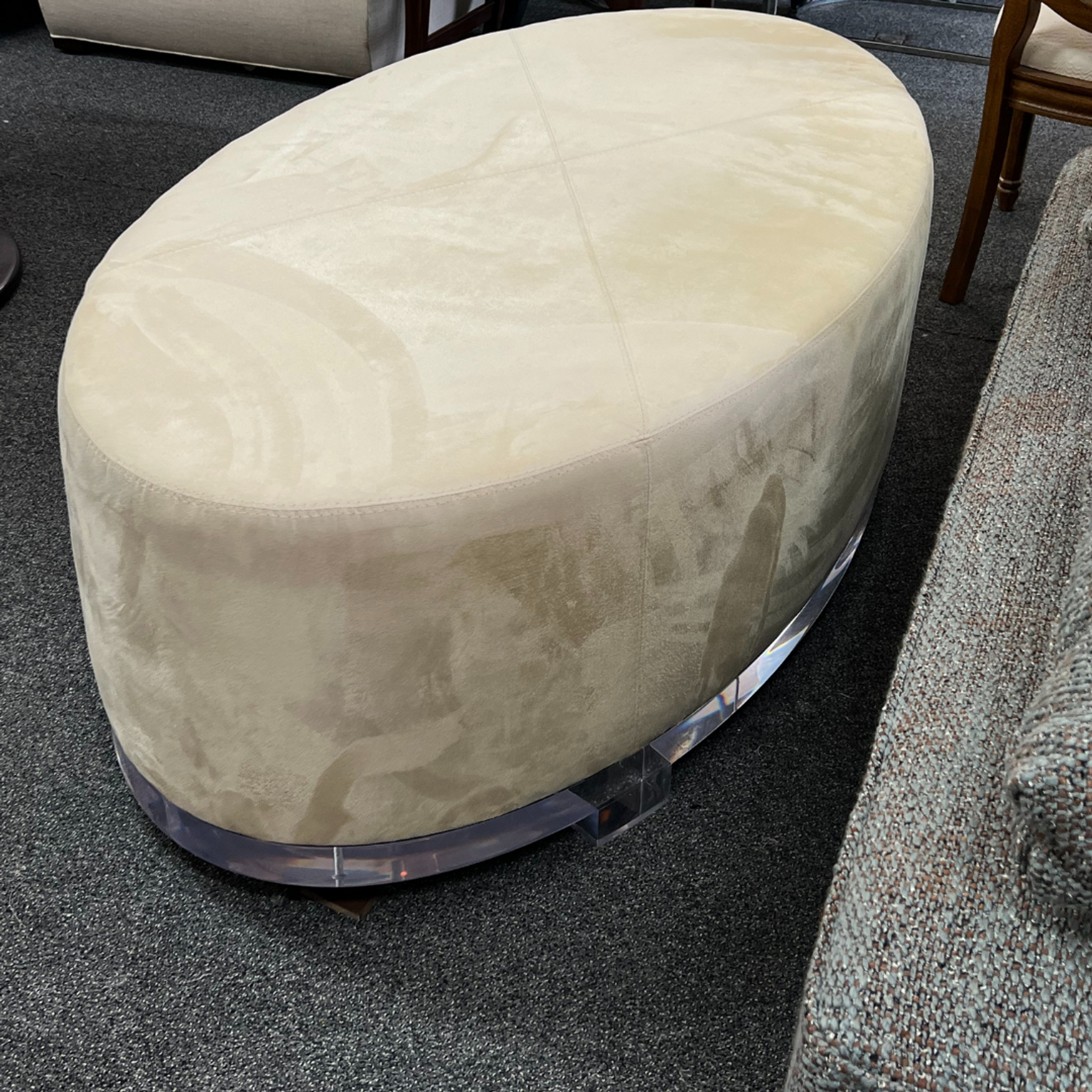 Oval Modern Cocktail Ottoman with Modern Lucite Base