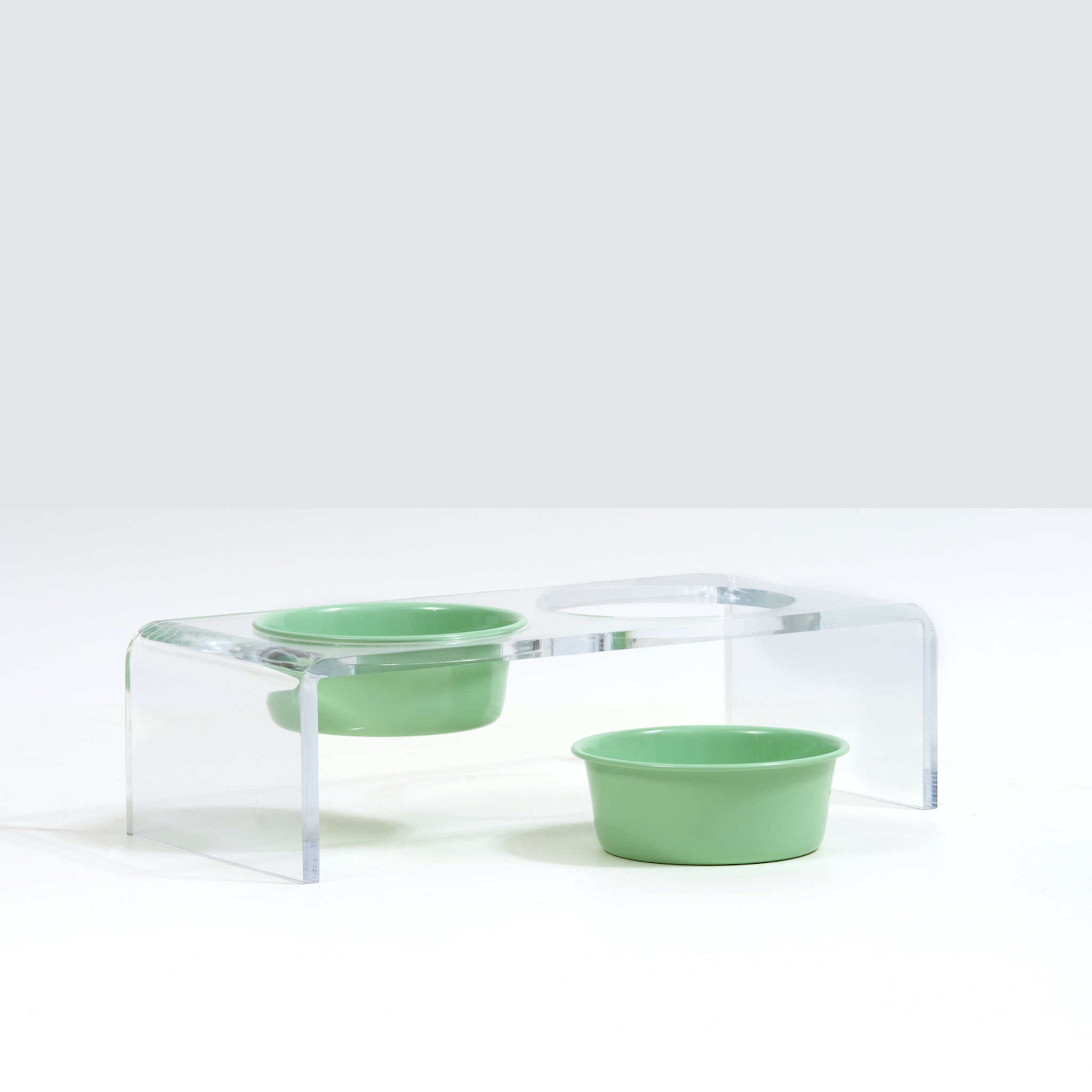 Acrylic Double Bowl Feeder with Color Bowls by Hiddin