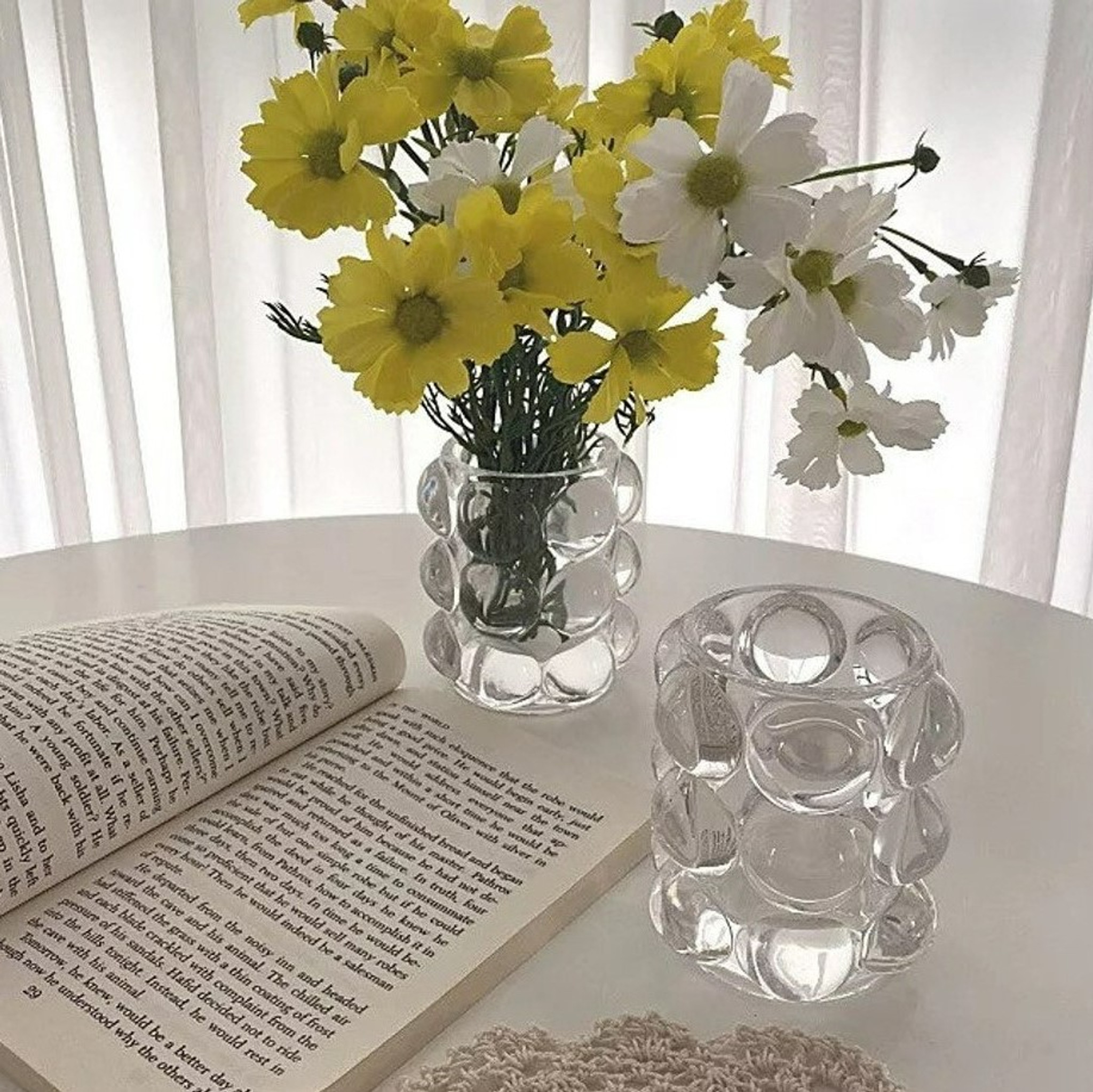 Small Clear Glass Modern Bubble Cup Vase