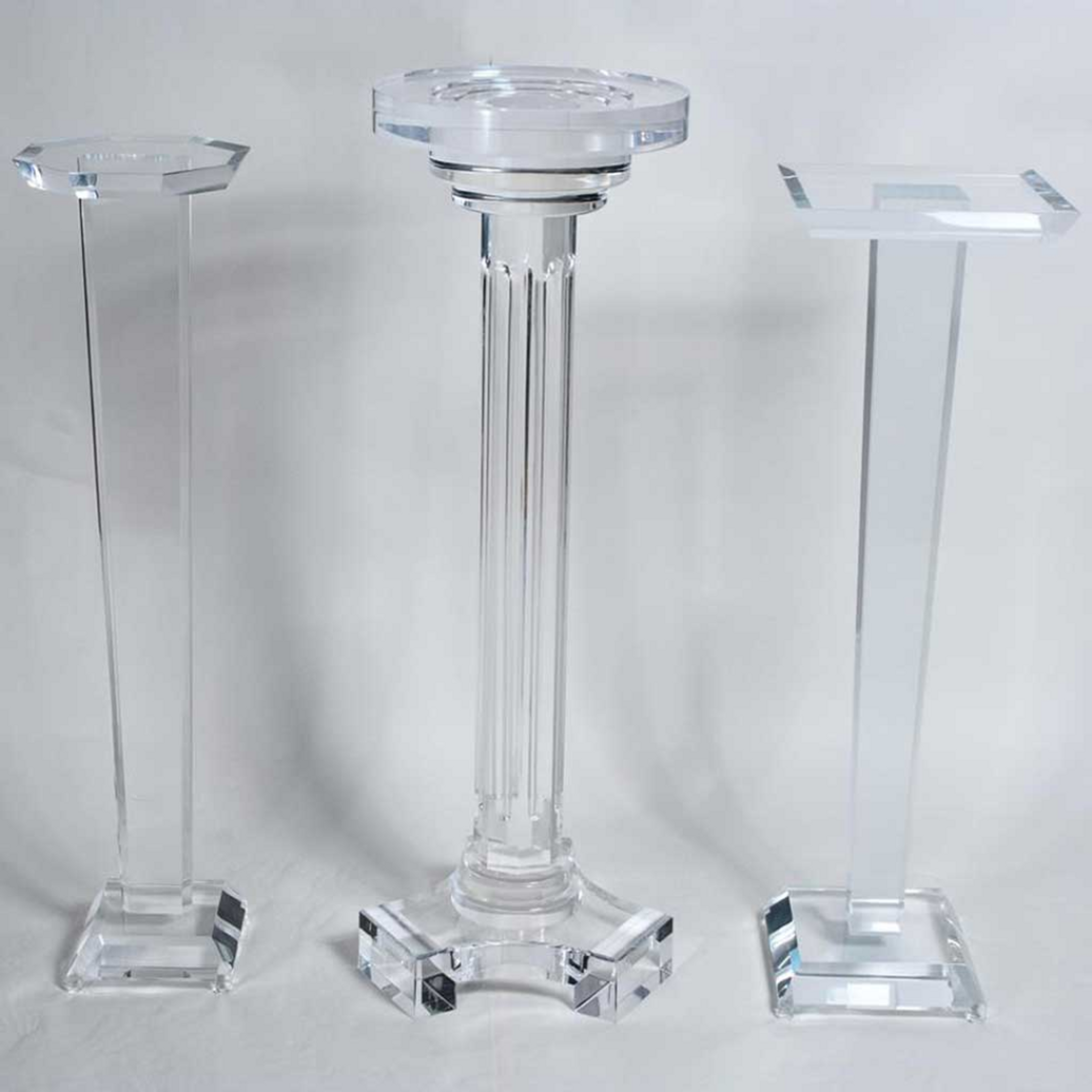 Fluted Column Lucite Art Pedestal