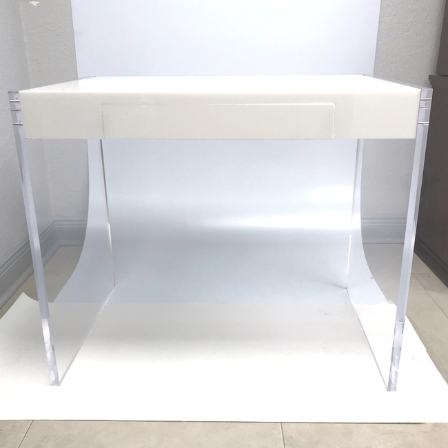 White Lacquer Drawer Desk with 1