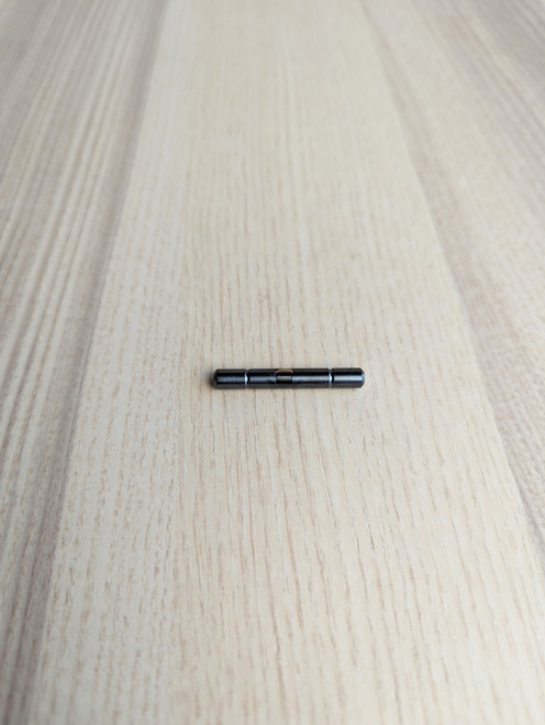 REMINGTON 870  XCS - TRIGGER PLATE PIN: PVD BLACK(FRONT)