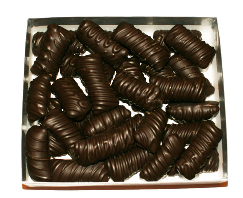 Dark Chocolate Peanut Butter Bolsters