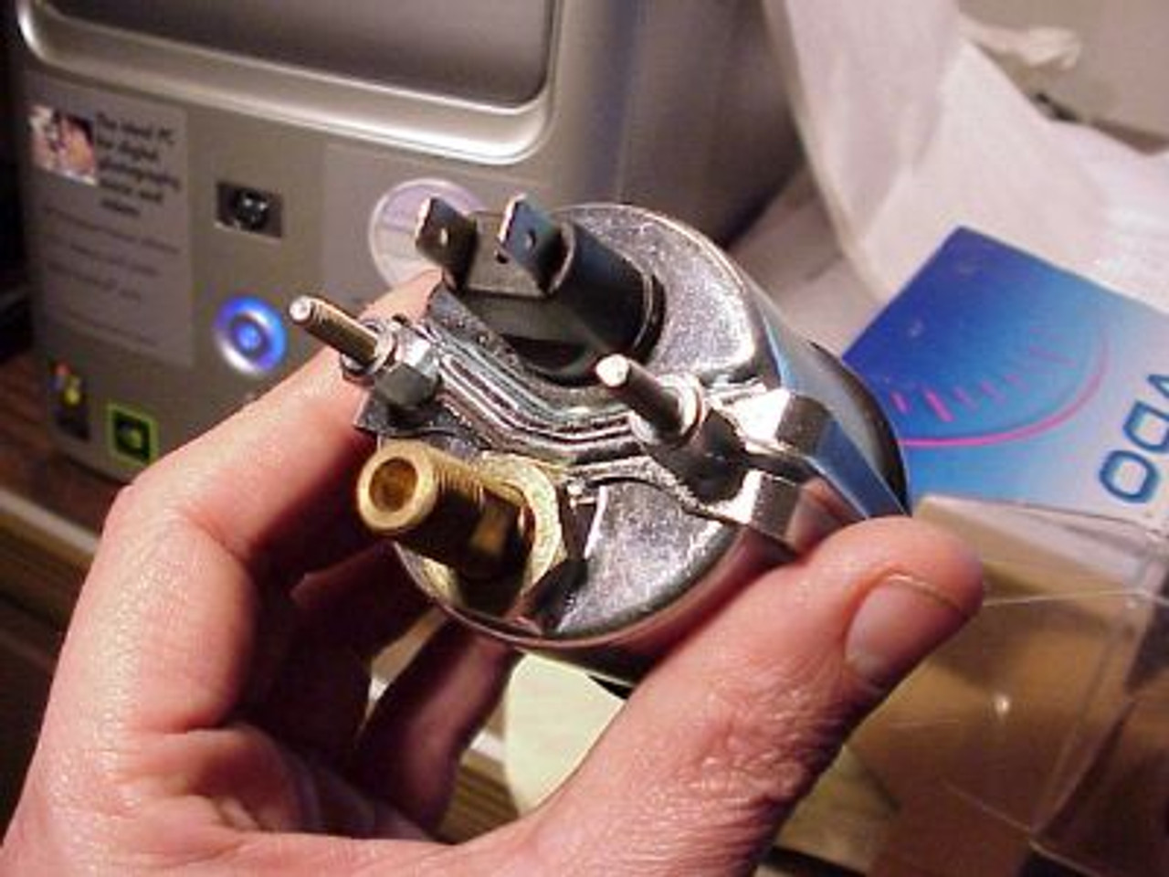 VDO Vision Black #150-101 0-15 PSI 