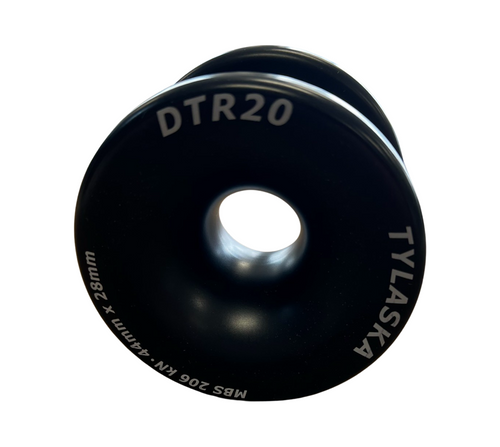 the outer groove is made twice as wide as the standard TR20 ring so as to allow for two passes of line between the ears instead of the traditional single pass of line.