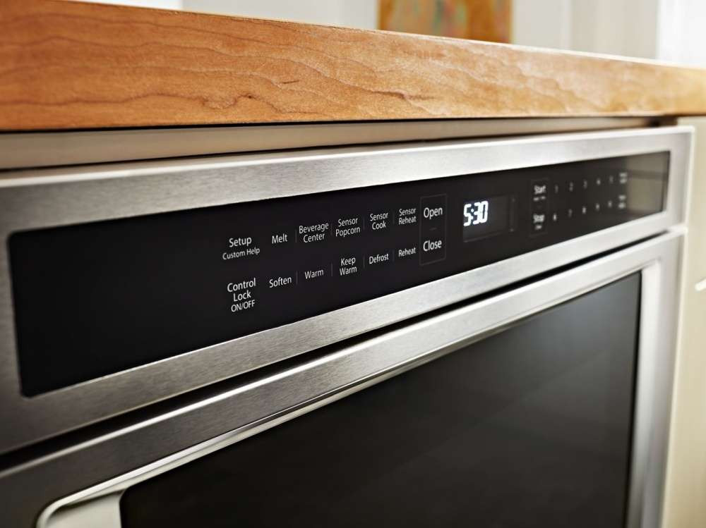 KMBD104GSS KitchenAid 24" Undercounter 1.2 cu. ft. Microwave Oven