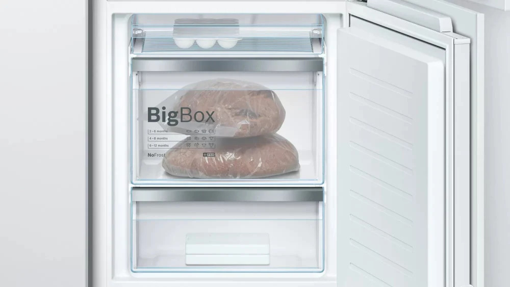 Bosch 800 Series Refrigerator - Thumbnail 3