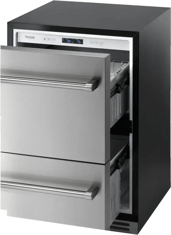 Thor Kitchen TRF24U Undercounter Refrigerator - Thumbnail 3