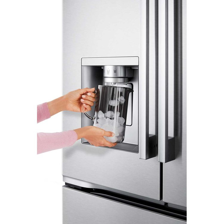 LGM③ LG 31 cu. ft. Super Capacity 3-Door French Door Refrigerator