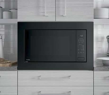 PEB7227DLBB GE Profile 24" 2.2 cu. ft. BuiltIn Microwave with Control