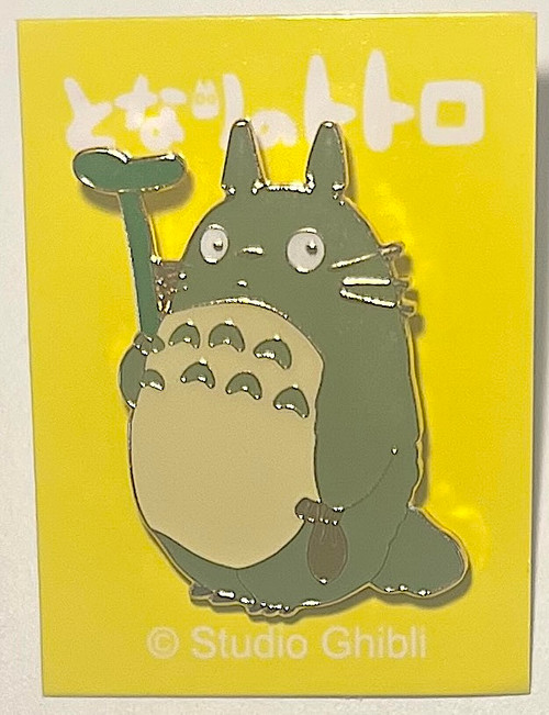 Studio Ghibli My Neighbour Totoro Enamel Pin / White Totoro with Leaf studio brillantine toronto canada