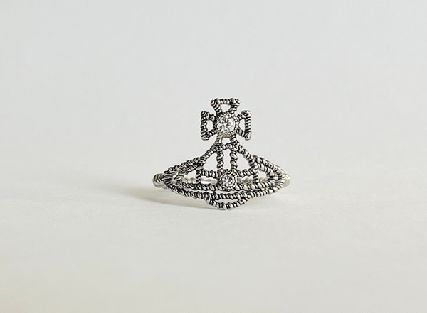 Vivienne Westwood Coretta Ring antique platinum studio brillantine toronto canada 2