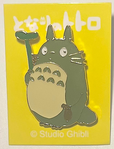 Studio Ghibli My Neighbour Totoro Enamel Pin / White Totoro with Leaf studio brillantine toronto canada