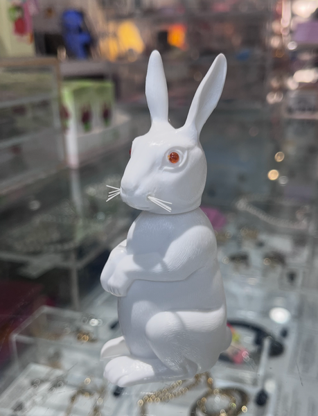 Breba Rabbit Bunny Nodder white / Wackelfiguren studio brillantine toronto canada 1