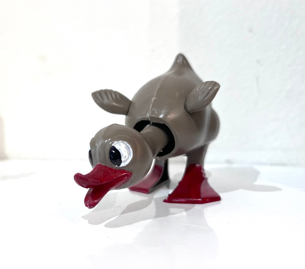 Breba Duck Nodder brown / Wackelfiguren studio brillantine toronto canada