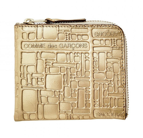 CDG Wallet Embossed Logo Gold SA3100EG